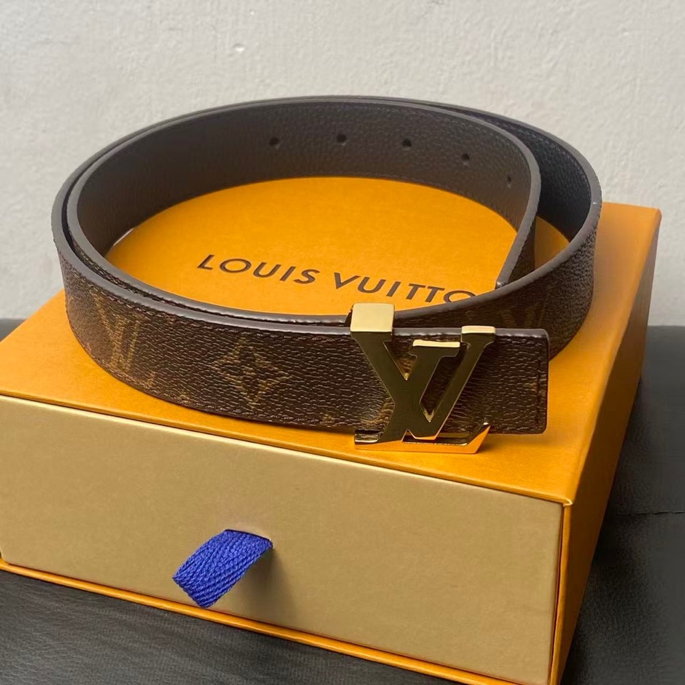 Louis Vuitton Women’s Monogram Leather Belt Gold LV Logo 85cm / 34in